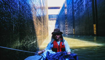 1999-06-17 Dia 013 - 0028 - Eclusagem na barragem de Bariri